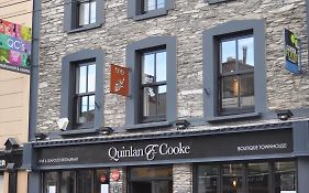 Quinlan&Cooke Boutique Townhouse&QCs Seafood Restaurant