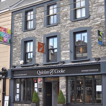 Hotel Quinlan&Cooke Boutique Townhouse&QCs Seafood Restaurant à Cahersiveen Extérieur photo