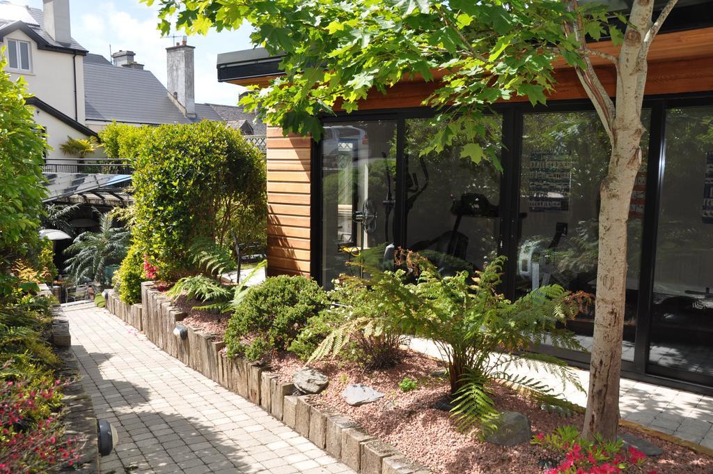 Hotel Quinlan&Cooke Boutique Townhouse&QCs Seafood Restaurant à Cahersiveen Extérieur photo