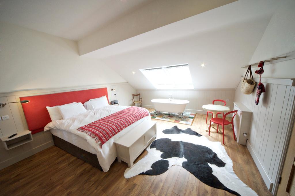 Hotel Quinlan&Cooke Boutique Townhouse&QCs Seafood Restaurant à Cahersiveen Chambre photo