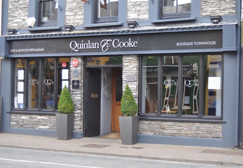 Hotel Quinlan&Cooke Boutique Townhouse&QCs Seafood Restaurant à Cahersiveen Extérieur photo